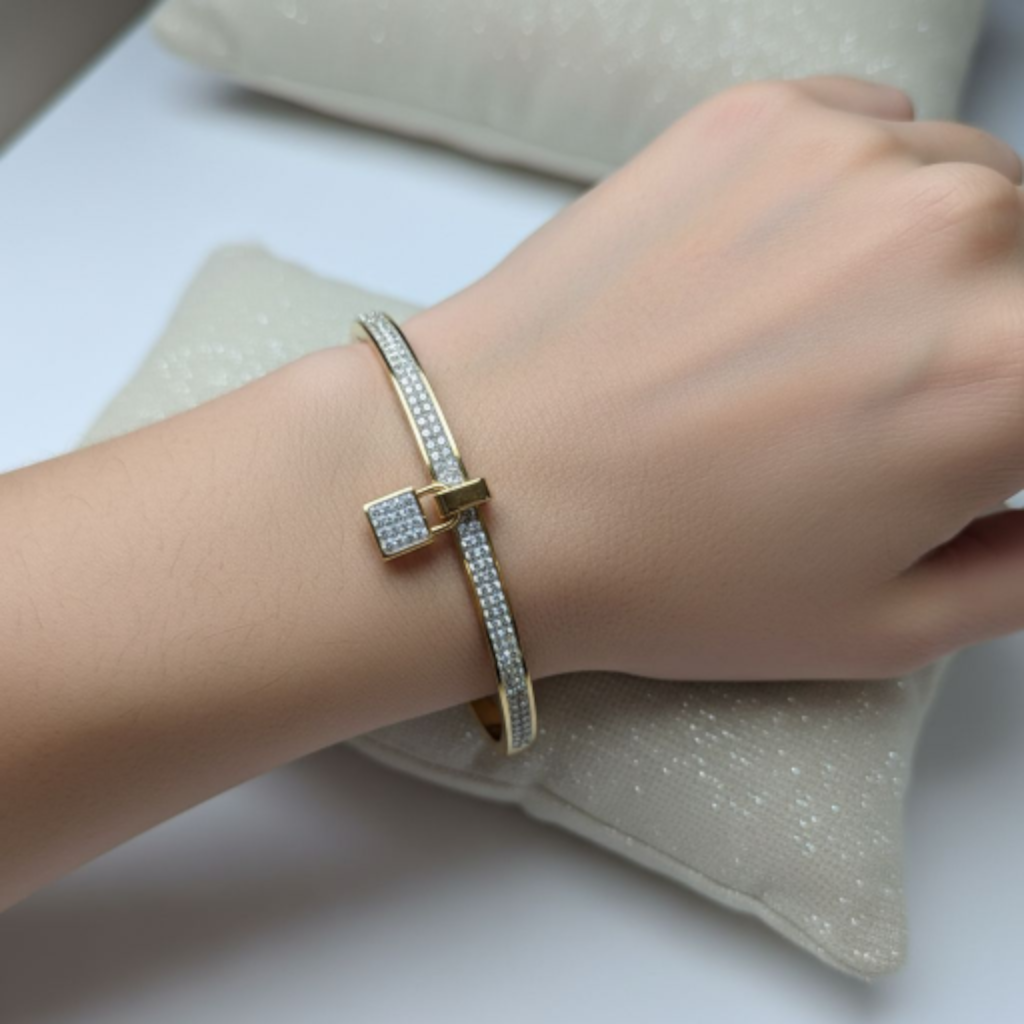 Armreif Schloss gold